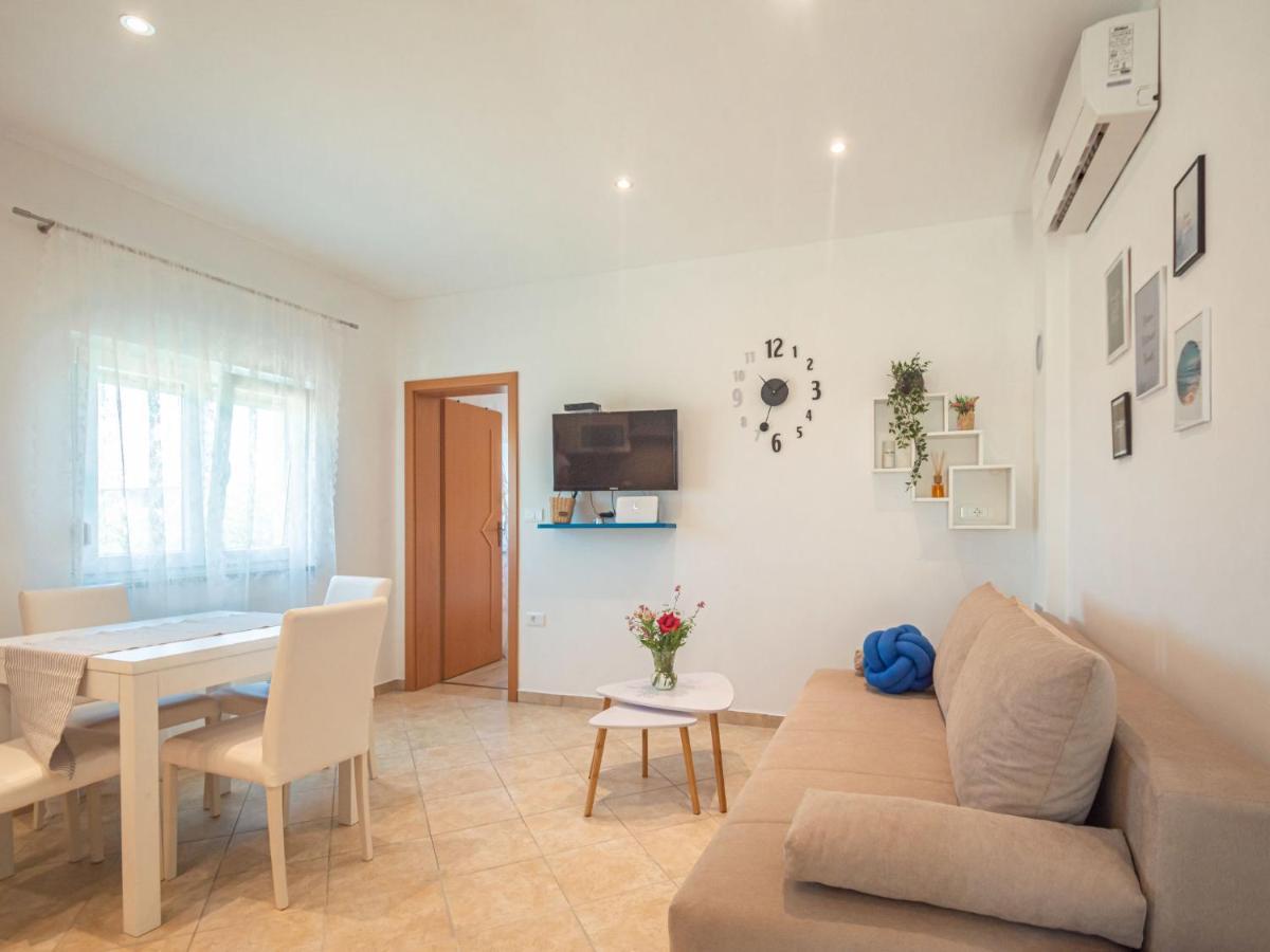 Holiday Home Branka By Interhome Štinjan Екстериор снимка